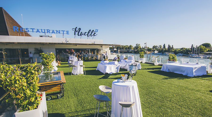 Terraza para bodas y eventos en Muelle 21 Sevilla